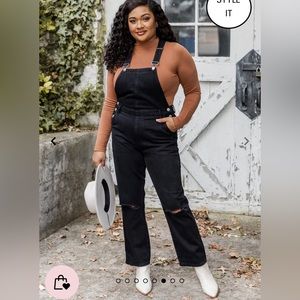 Pink Lily black denim overalls size Large